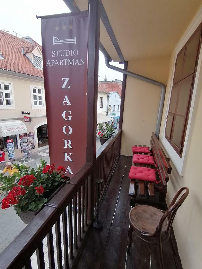 Studio Apartment Zagorka Tkalciceva Street Zagreb Buitenkant foto